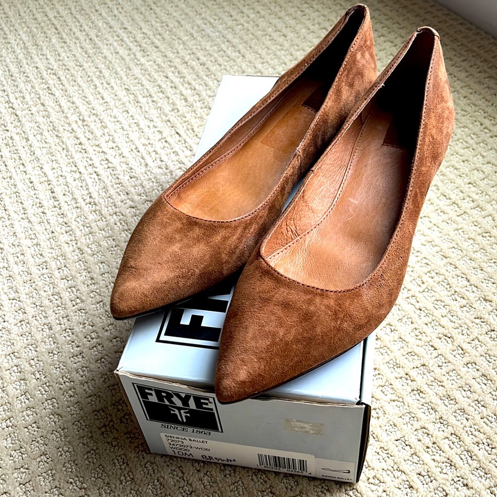 FRYE women’s Sienna Ballet Flats